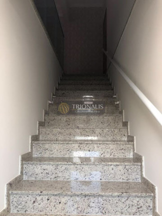 Imagem Casa com 3 Quartos à Venda, 215 m² em Vila Thais - Atibaia