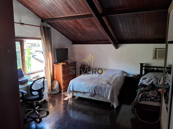 Imagem Casa com 3 Quartos à Venda, 246 m² em Piratininga - Niterói