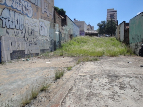 Imagem Terreno à Venda, 380 m² em Bauru