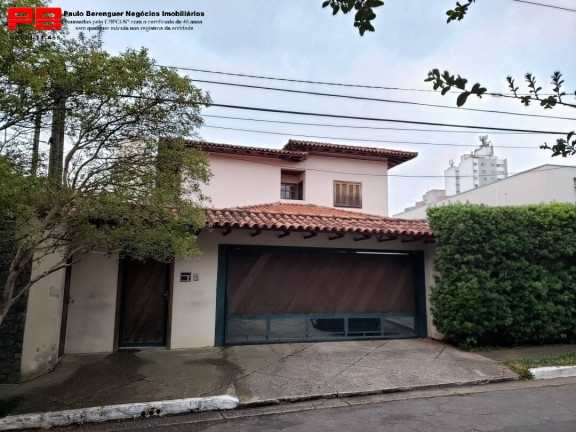 Sobrado com 4 Quartos à Venda, 300 m² em Jardim Das Bandeiras - São Paulo