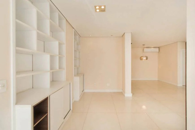 Imagem Apartamento com 3 Quartos à Venda, 130 m² em Itaim Bibi - São Paulo