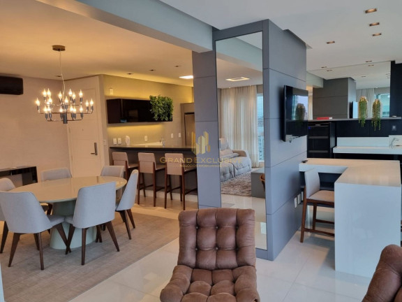 Imagem Apartamento com 3 Quartos à Venda, 152 m² em Centro - Balneário Camboriú