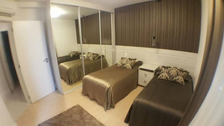Imagem Apartamento com 3 Quartos à Venda, 137 m² em Centro - Balneário Camboriú Imagem Apartamento com 3 Quartos à Venda, 137 m² em Centro - Balneário Camboriú