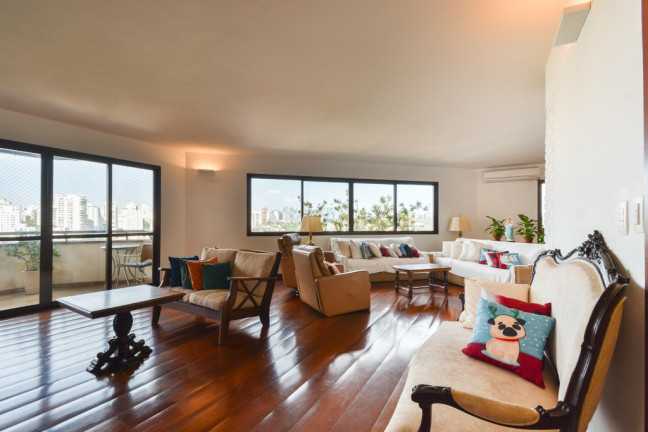 Apartamento com 4 Quartos à Venda, 379 m² em Pacaembu - São Paulo