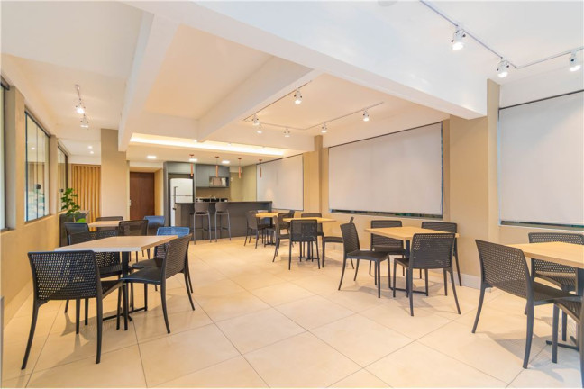 Imagem Imóvel com 3 Quartos à Venda,  em Auxiliadora - Porto Alegre