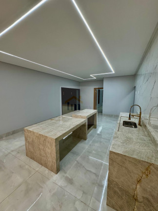 Imagem Casa com 3 Quartos à Venda, 215 m² em Residencial Itália - Goiânia