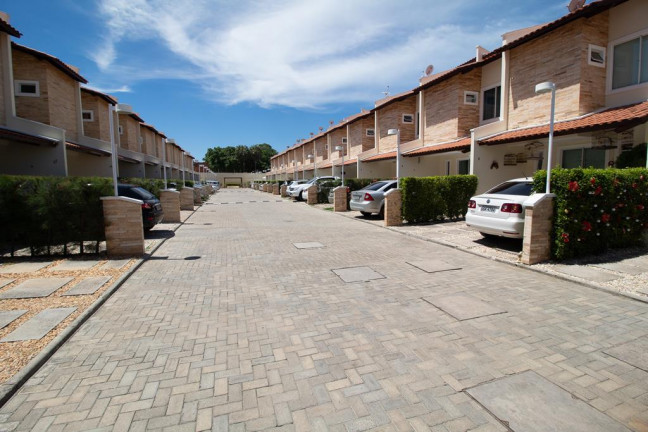 Imagem Casa com 3 Quartos à Venda, 102 m² em Lagoa Redonda - Fortaleza