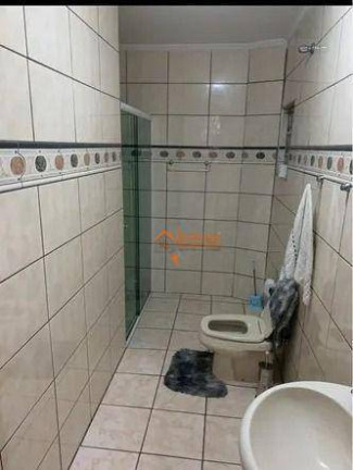 Imagem Sobrado com 3 Quartos à Venda, 352 m² em Jardim Presidente Dutra - Guarulhos Imagem Sobrado com 3 Quartos à Venda, 352 m² em Jardim Presidente Dutra - Guarulhos