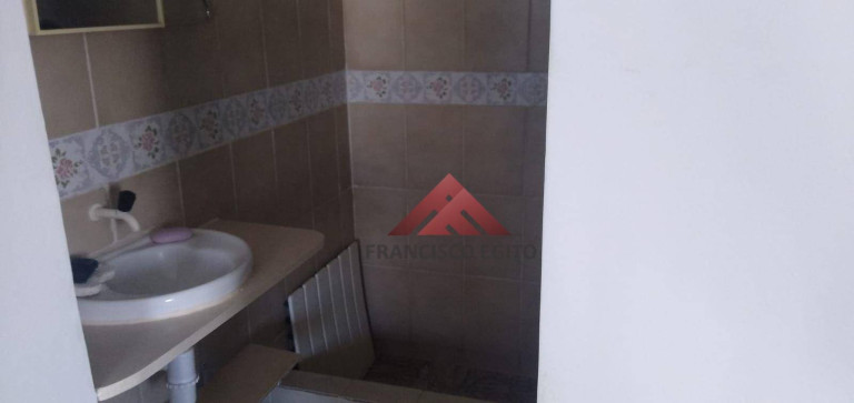 Imagem Casa com 3 Quartos à Venda, 241 m² em Santa Isabel - São Gonçalo Imagem Casa com 3 Quartos à Venda, 241 m² em Santa Isabel - São Gonçalo