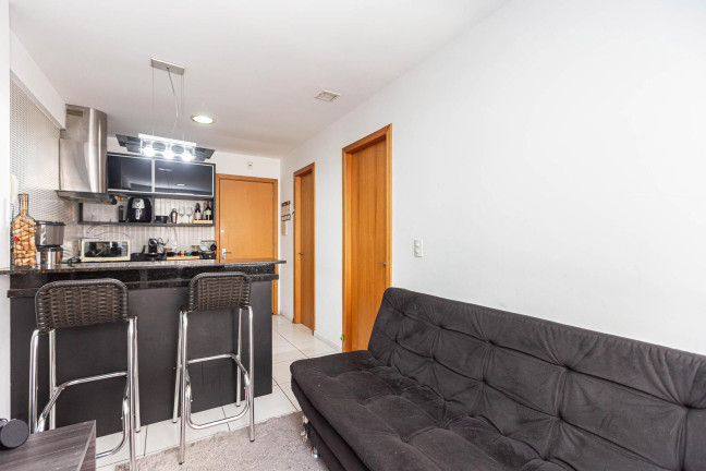 Imagem Apartamento com 1 Quarto para Alugar, 33 m² em Centro - Curitiba Imagem Apartamento com 1 Quarto para Alugar, 33 m² em Centro - Curitiba