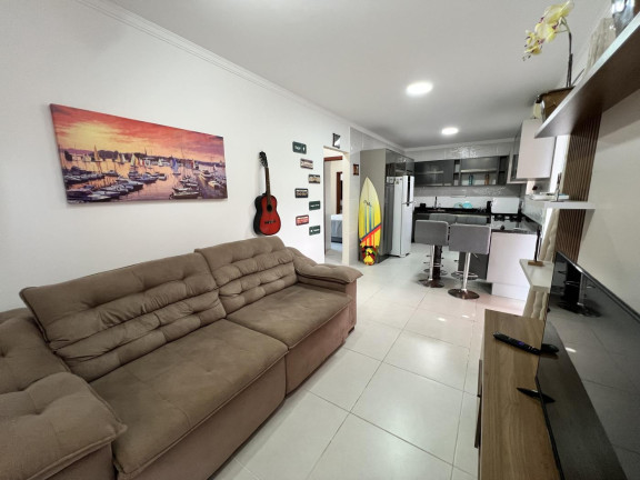 Imagem Casa com 2 Quartos à Venda, 150 m² em São João Do Rio Vermelho - Florianópolis Imagem Casa com 2 Quartos à Venda, 150 m² em São João Do Rio Vermelho - Florianópolis