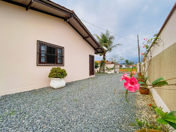 Imagem Casa com 3 Quartos à Venda, 360 m² em Centro - Balneário Barra Do Sul