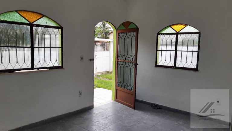 Imagem Casa com 2 Quartos à Venda, 360 m²