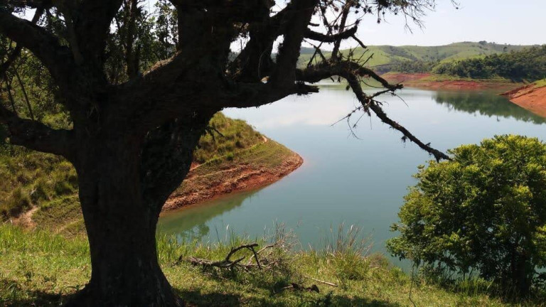 Imagem Chácara à Venda, 30 m² em Tapanhão - Jambeiro Imagem Chácara à Venda, 30 m² em Tapanhão - Jambeiro