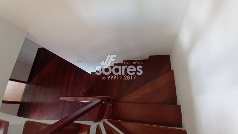 Imagem Apartamento com 3 Quartos à Venda, 191 m² em Centro - Pelotas Imagem Apartamento com 3 Quartos à Venda, 191 m² em Centro - Pelotas