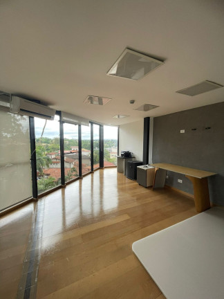 Imagem Sala Comercial à Venda, 260 m² em Jardim Lambreta - Cotia Imagem Sala Comercial à Venda, 260 m² em Jardim Lambreta - Cotia