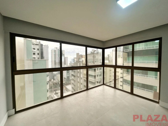Imagem Apartamento com 3 Quartos para Alugar, 118 m² em Centro - Balneário Camboriú