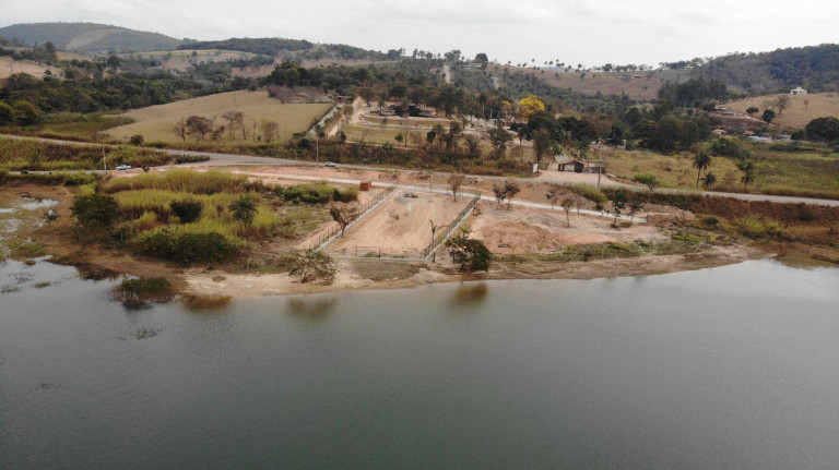 Imagem Terreno à Venda, 1.950 m² em Barragem Benfica - Itaúna Imagem Terreno à Venda, 1.950 m² em Barragem Benfica - Itaúna