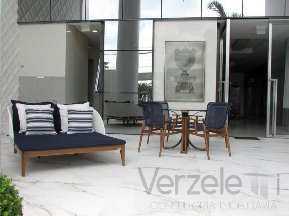 Imagem Apartamento com 3 Quartos à Venda, 157 m² em Centro - Balneário Camboriú Imagem Apartamento com 3 Quartos à Venda, 157 m² em Centro - Balneário Camboriú