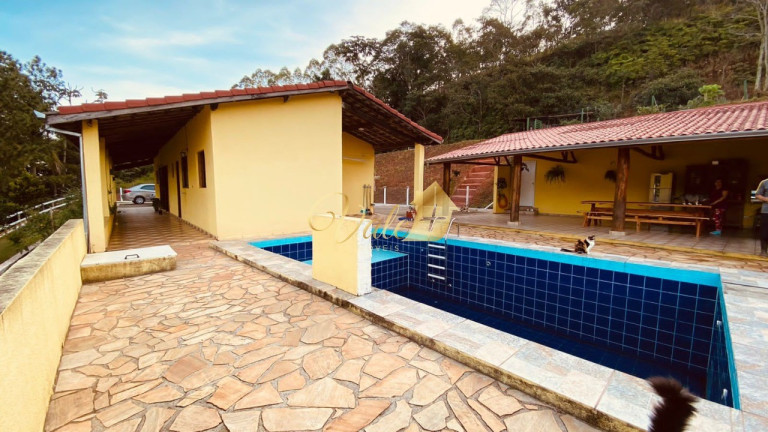 Imóvel com 3 Quartos à Venda, 220 m² em Centro - Monteiro Lobato