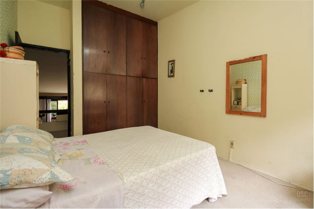 Imagem Casa com 3 Quartos à Venda, 252 m² em Boa Vista - Porto Alegre