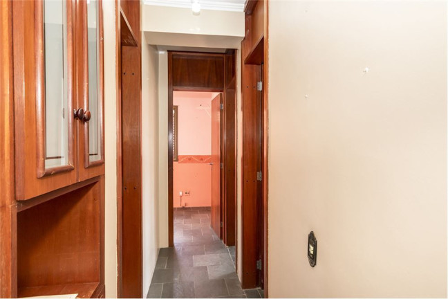 Imagem Imóvel com 3 Quartos à Venda, em Chácara Das Pedras - Porto Alegre Imagem Imóvel com 3 Quartos à Venda, em Chácara Das Pedras - Porto Alegre