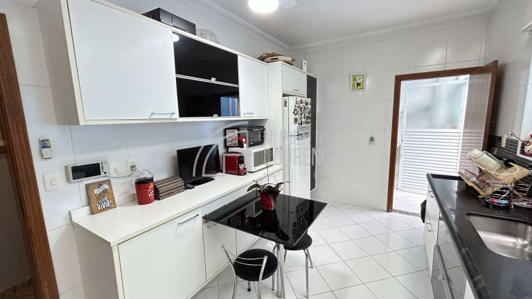 Imagem Casa com 4 Quartos à Venda, 180 m² em Aparecida - Santos Imagem Casa com 4 Quartos à Venda, 180 m² em Aparecida - Santos