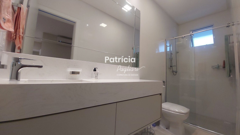 Imagem Apartamento com 3 Quartos à Venda, 131 m² em Meia Praia - Itapema