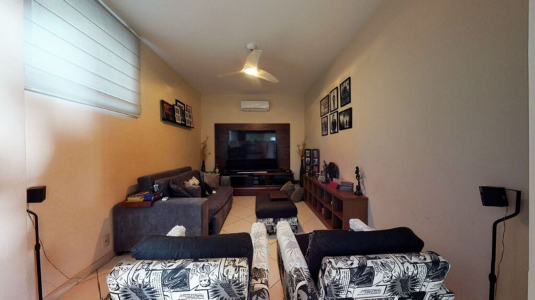 Imagem Imóvel com 4 Quartos à Venda, 205 m² em Copacabana - Rio De Janeiro Imagem Imóvel com 4 Quartos à Venda, 205 m² em Copacabana - Rio De Janeiro