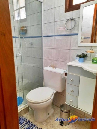 Imagem Casa com 4 Quartos à Venda, 174 m² em Vargem Grande - Teresópolis