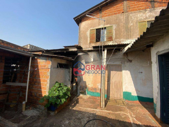 Imagem Casa com 8 Quartos à Venda, 120 m² em Jardim Riviera - Cambé Imagem Casa com 8 Quartos à Venda, 120 m² em Jardim Riviera - Cambé