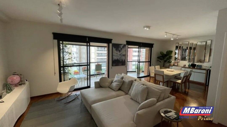 Apartamento com 3 Quartos à Venda, 167 m² em Vila Uberabinha - São Paulo