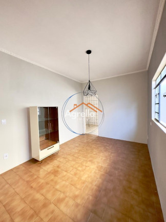 Imagem Casa com 3 Quartos à Venda, 258 m² em Jardim São Carlos - Mogi Guaçu Imagem Casa com 3 Quartos à Venda, 258 m² em Jardim São Carlos - Mogi Guaçu