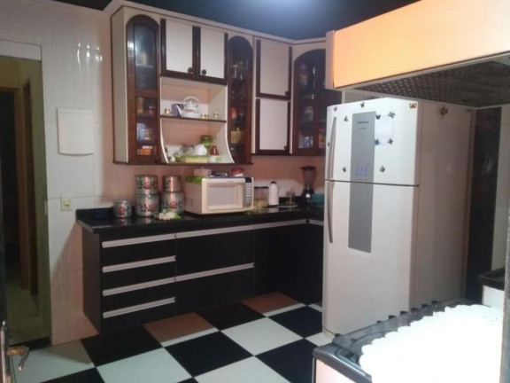 Imagem Imóvel com 3 Quartos para Alugar, 25 m² em Campo Grande - Rio De Janeiro
