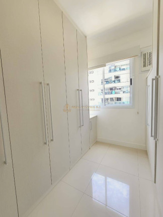 Imagem Apartamento com 3 Quartos à Venda, 90 m² em Recreio Dos Bandeirantes - Rio De Janeiro Imagem Apartamento com 3 Quartos à Venda, 90 m² em Recreio Dos Bandeirantes - Rio De Janeiro
