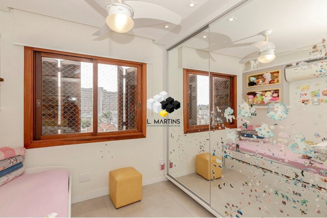 Imagem Cobertura com 3 Quartos à Venda, 180 m² em Santa Cecília - Porto Alegre Imagem Cobertura com 3 Quartos à Venda, 180 m² em Santa Cecília - Porto Alegre