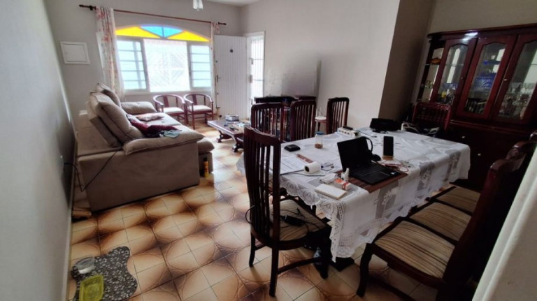 Imagem Casa com 2 Quartos à Venda, em Flórida - Praia Grande Imagem Casa com 2 Quartos à Venda, em Flórida - Praia Grande