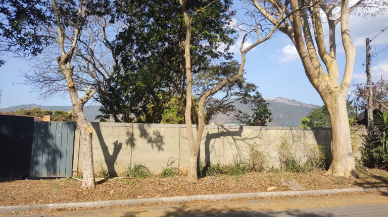 Terreno à Venda, 560 m² em Jardim Paulista - Atibaia