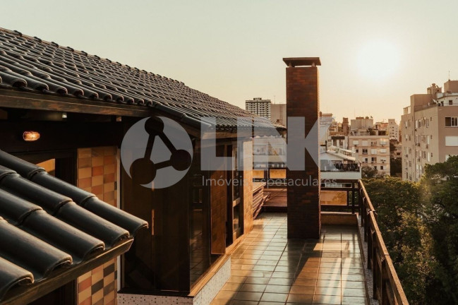 Imagem Imóvel com 3 Quartos à Venda, 333 m² em Mont Serrat - Porto Alegre Imagem Imóvel com 3 Quartos à Venda, 333 m² em Mont Serrat - Porto Alegre