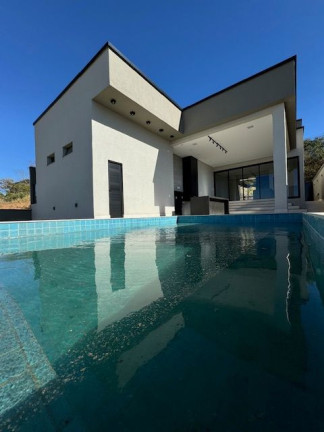 Imagem Casa com 3 Quartos à Venda, 221 m² em Jardins Nápoles - Senador Canedo Imagem Casa com 3 Quartos à Venda, 221 m² em Jardins Nápoles - Senador Canedo