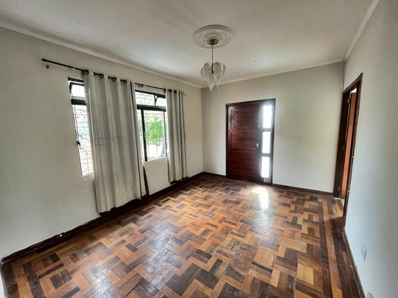 Imagem Casa com 3 Quartos à Venda, 120 m² em Passo Da Areia - Porto Alegre Imagem Casa com 3 Quartos à Venda, 120 m² em Passo Da Areia - Porto Alegre