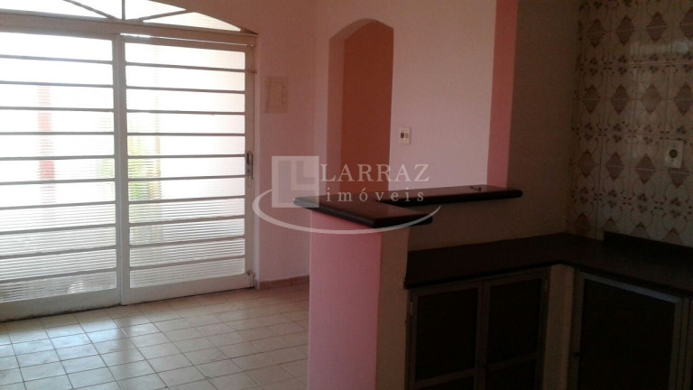 Imagem Casa com 3 Quartos à Venda, 169 m² em Campos Elíseos - Ribeirão Preto Imagem Casa com 3 Quartos à Venda, 169 m² em Campos Elíseos - Ribeirão Preto