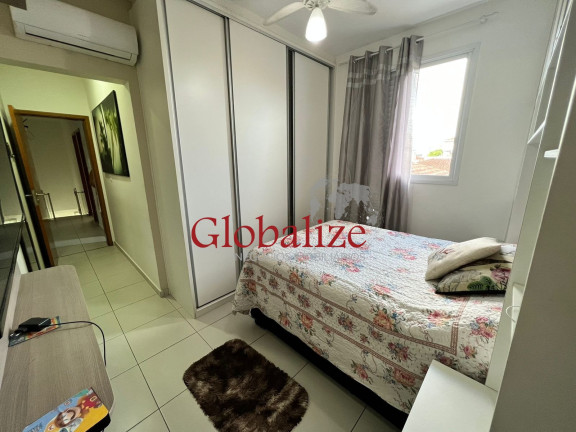 Imagem Casa com 3 Quartos à Venda, 110 m² em Marapé - Santos