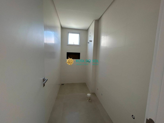 Imagem Apartamento com 3 Quartos à Venda, 153 m² em Bombas - Bombinhas Imagem Apartamento com 3 Quartos à Venda, 153 m² em Bombas - Bombinhas