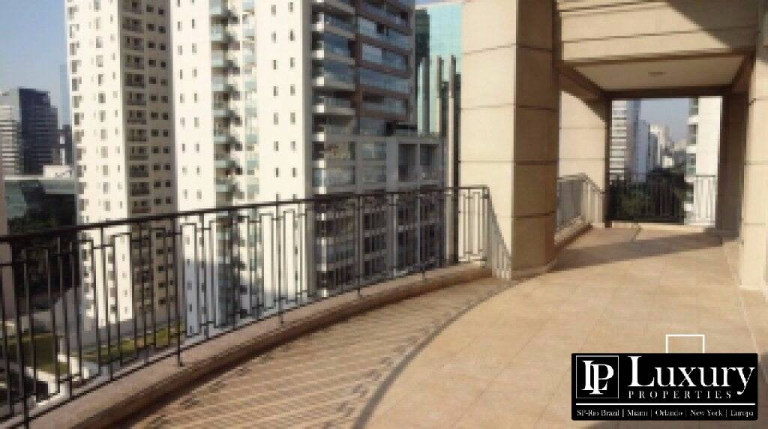 Apartamento com 4 Quartos à Venda, 666 m² em Itaim Bibi - São Paulo