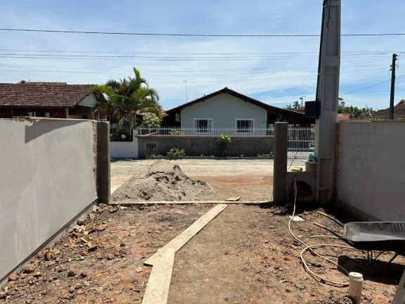 Imagem Casa com 2 Quartos à Venda, 61 m² em Costeira - Balneário Barra Do Sul Imagem Casa com 2 Quartos à Venda, 61 m² em Costeira - Balneário Barra Do Sul