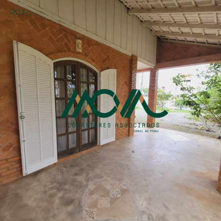 Imagem Casa com 3 Quartos à Venda, 118 m² em Brandalize - Itapoá