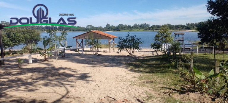 Imagem Casa com 2 Quartos à Venda, em Viamão Imagem Casa com 2 Quartos à Venda, em Viamão