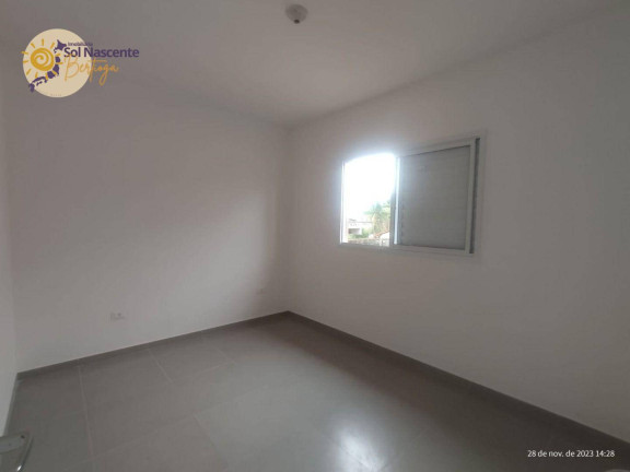 Imagem Casa de Vila com 2 Quartos à Venda, 55 m² em Indaiá - Bertioga