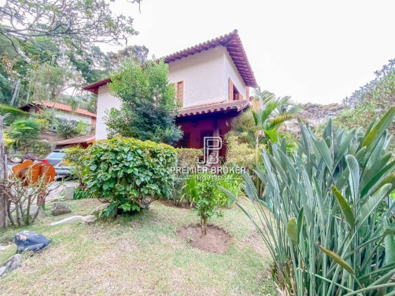 Casa com 3 Quartos à Venda, 200 m² em Quebra Frascos - Teresópolis